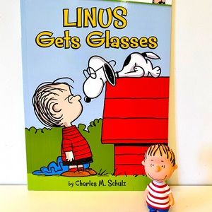 Linus Gets Glasses by Charles M. Schulz Hardcover Book with Linus PVC figurine